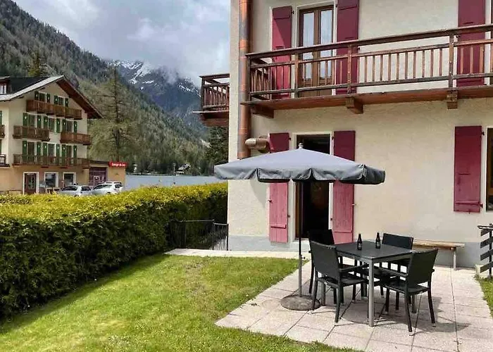 2,5 Pieces Avec Jardin A 2 Pas Du *